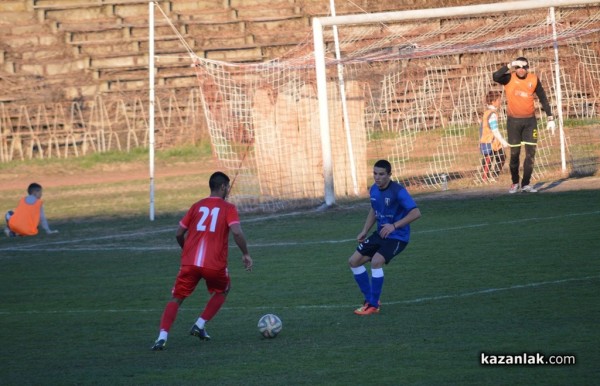 „Розова долина“  разгроми „Елхово“ в последния си домакински мач за 2016-та