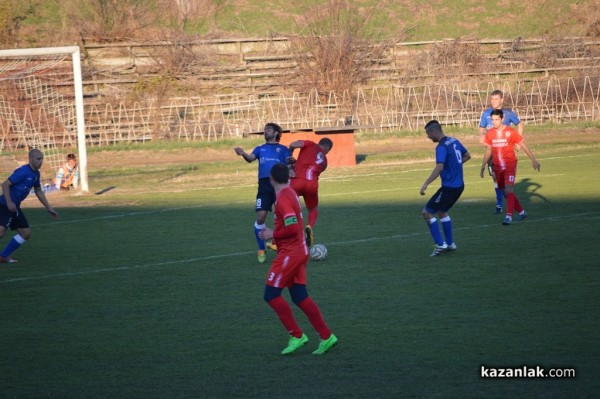 „Розова долина“  разгроми „Елхово“ в последния си домакински мач за 2016-та