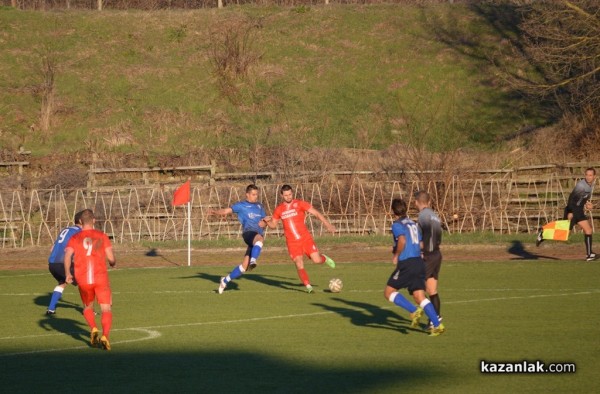 „Розова долина“  разгроми „Елхово“ в последния си домакински мач за 2016-та