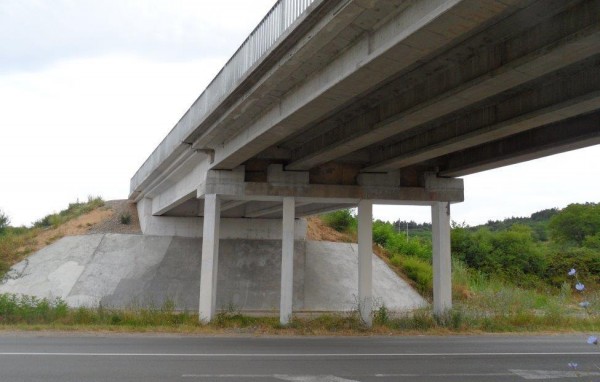 Над половин милион лева са инвестирани в ремонта на надлеза край Николаево