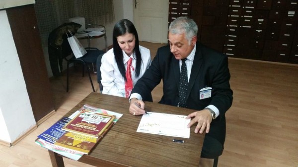 Ученичка от ПГЛПТ стана „Мениджър за един ден“ в Държавен архив – Стара Загора