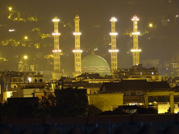 Казанлък ще се побратими с алжирския Град на розите Блида