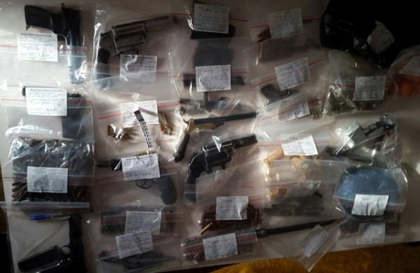 Работниците от Арсенал, разпространявали арсенали за терористични актове - днес в съда