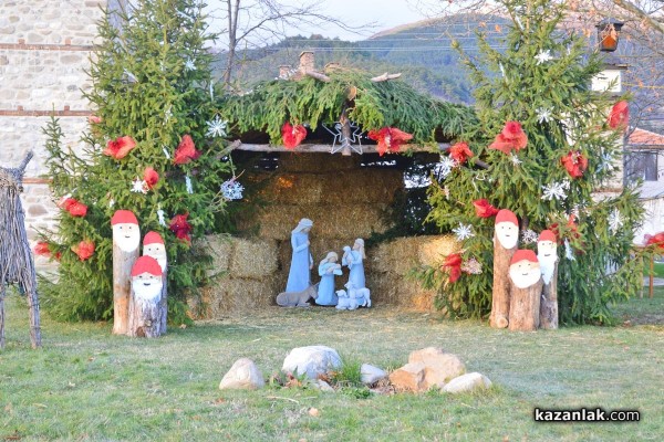 Енина се готви за голям Никулден тази вечер