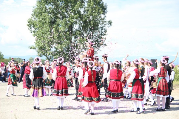 Община Казанлък – финалист за Годишни награди в туризма 2016г.