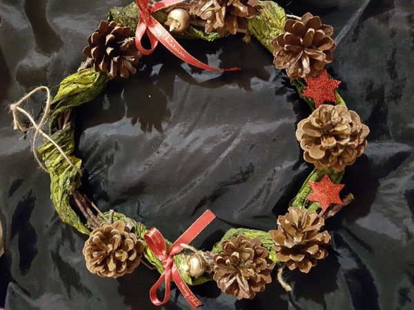 Коледен базар за бездомните животни в Казанлък стартира от събота на площада