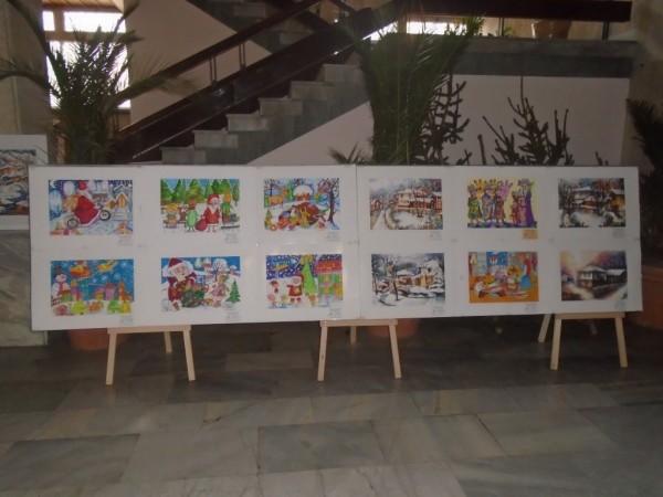 Школа “Живопис“ подреди няколко коледни изложби
