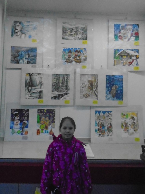 Школа “Живопис“ подреди няколко коледни изложби