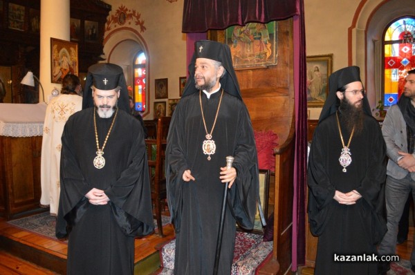 Митрополит Киприан благослови Казанлък