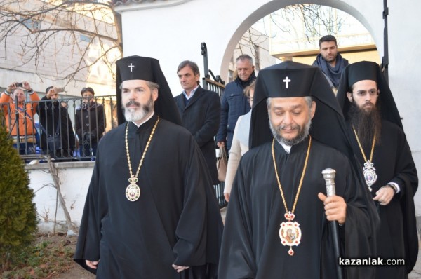 Митрополит Киприан благослови Казанлък