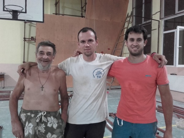 АТК “Казанлък“ откри катерачна стена и в Механото