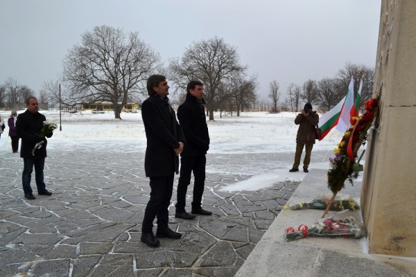 Поклон за героите на Освобождението от боевете при Шипка и Шейново