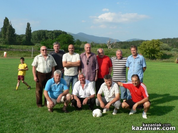 Напусна ни ветеранът на ФК „Розова долина” Койчо Коев