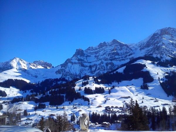 Швейцарският модел в българското образование – успешно приложен в казанлъшката професионална гимназия