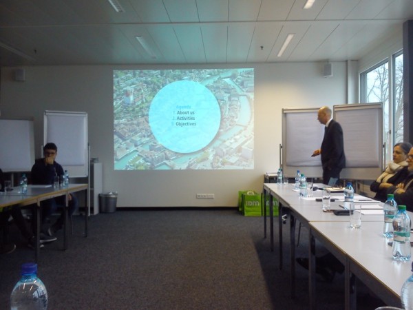 Швейцарският модел в българското образование – успешно приложен в казанлъшката професионална гимназия