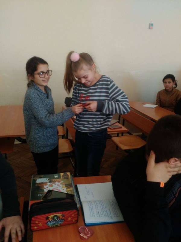 Конкурс „Любовта през моите очи“ отличи млади казанлъчани