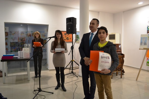 Награди за млади таланти в конкурса за Левски „Високо бесило“