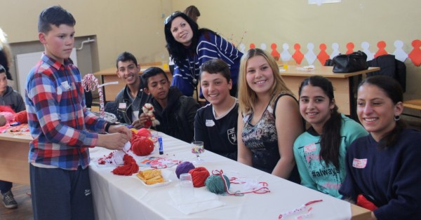 Уъркшоп за мартеници се проведе в ПГЛПТ