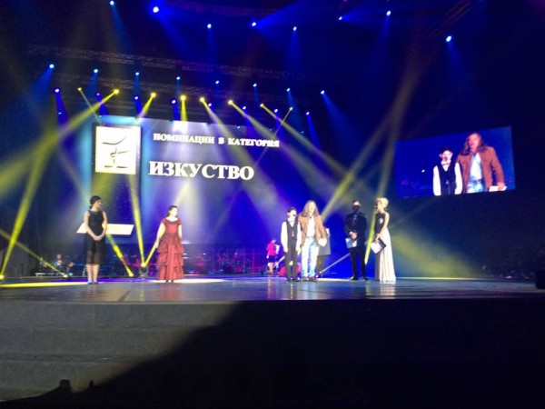 Виктор Владков получи голямата награда на Фондация “Енчо Керязов“ 