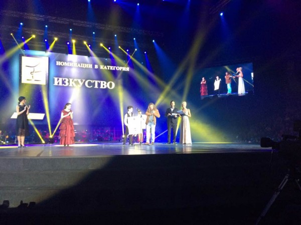 Виктор Владков получи голямата награда на Фондация “Енчо Керязов“ 