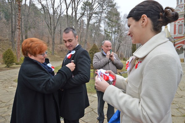 Борис Кърчев и Йоана Фильова посрещнаха колегите си от листата на ГЕРБ в Шипка