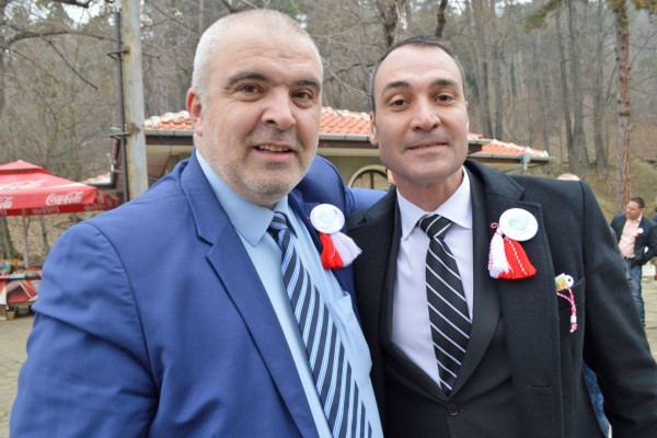 Борис Кърчев и Йоана Фильова посрещнаха колегите си от листата на ГЕРБ в Шипка