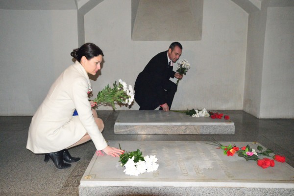 Борис Кърчев и Йоана Фильова посрещнаха колегите си от листата на ГЕРБ в Шипка