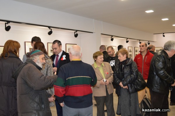 Забравени фотографии от Руско-турската война показват в Казанлък