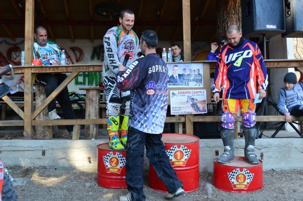 Ендуро кушия на железните коне с Борис Кърчев в 11:02