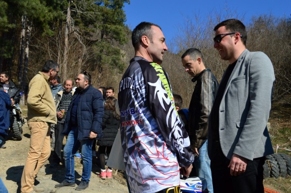 Ендуро кушия на железните коне с Борис Кърчев в 11:02