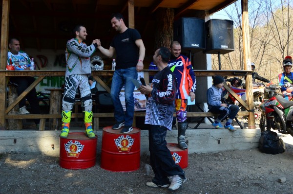 Ендуро кушия на железните коне с Борис Кърчев в 11:02