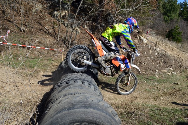 Ендуро кушия на железните коне с Борис Кърчев в 11:02