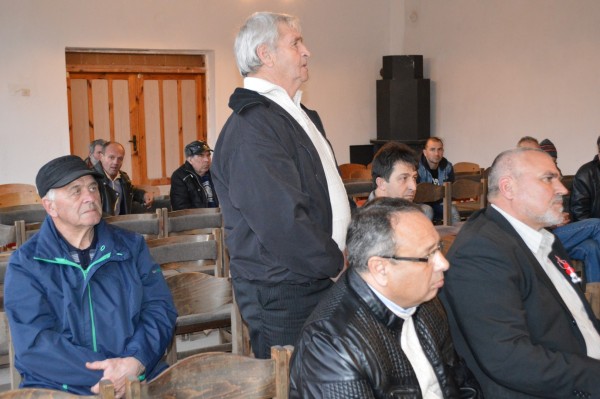 Средногорово със заръка към Борис и Йоана: Оправете я тая държава!