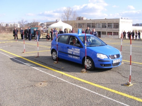 Възпитаниците на ПГТТМ първи на регионално състезание