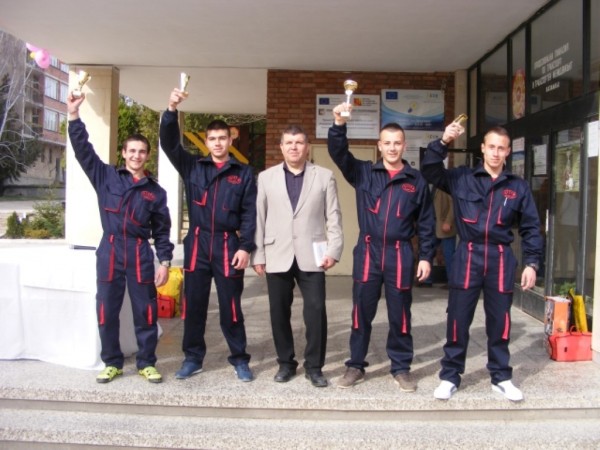 Възпитаниците на ПГТТМ първи на регионално състезание
