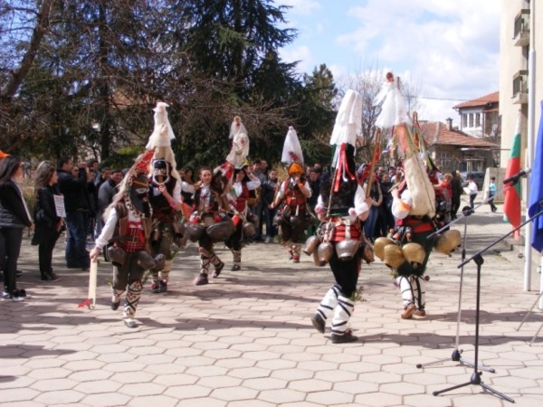 Възпитаниците на ПГТТМ първи на регионално състезание