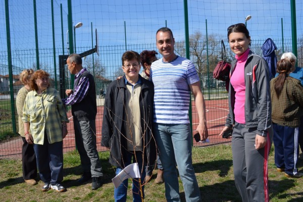 Борис Кърчев и спортистите на Казанлък посадиха Гора на спорта