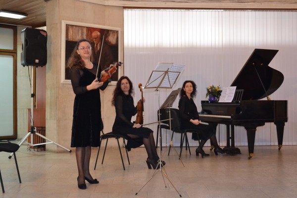 С аплодисменти за казанлъшките лютиери започна Експо класика 2017