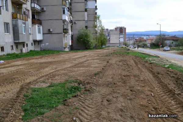 Изток 23 не искат метални гаражи пред блока си