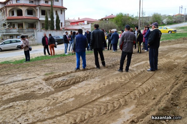 Изток 23 не искат метални гаражи пред блока си