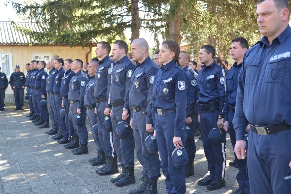  83 нови полицаи се заклеха в Казанлък