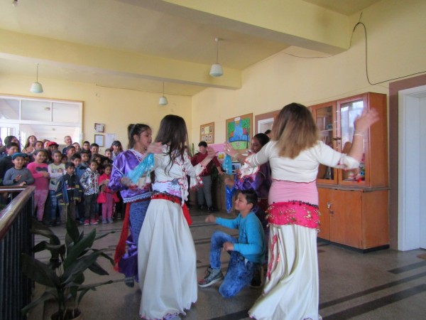 В Хаджидимитрово отпразнуваха денят на ромите