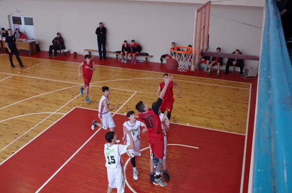 Баскетболистите на „Розова долина“ спечелиха домакинството на квалификационен турнир