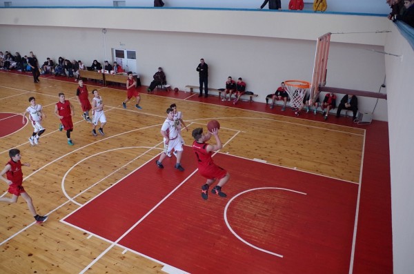 Баскетболистите на „Розова долина“ спечелиха домакинството на квалификационен турнир