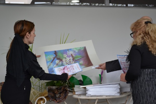 Казанлък е добронамерена и хубава сцена за поезия