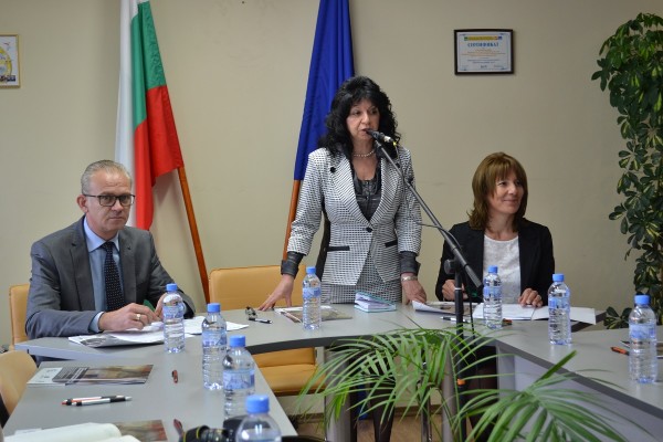 Община Казанлък откри официално реставрираните гробници „Хелвеция“ и „Грифони“