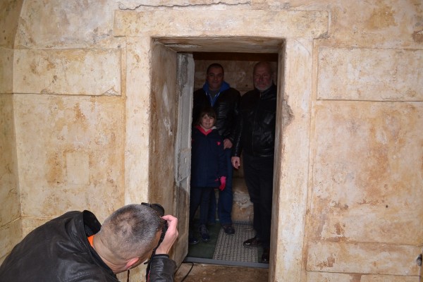 Община Казанлък откри официално реставрираните гробници „Хелвеция“ и „Грифони“