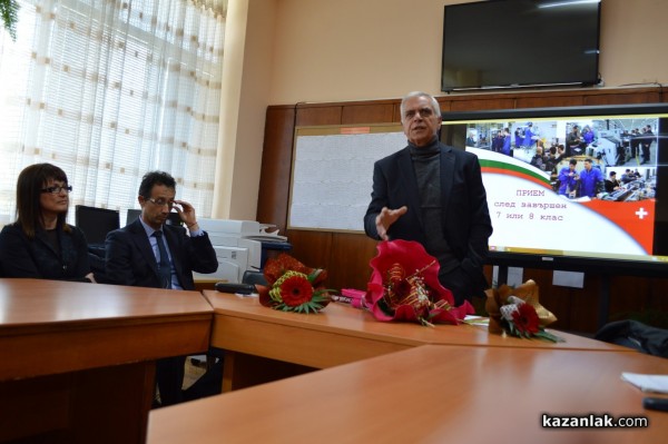 Иван Иванов към учениците в Механото: Уважавайте учителите си!