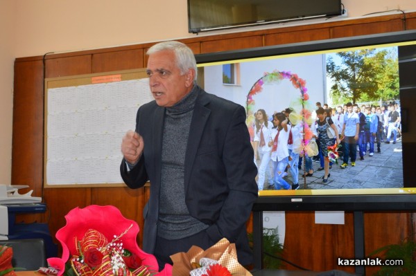 Иван Иванов към учениците в Механото: Уважавайте учителите си!