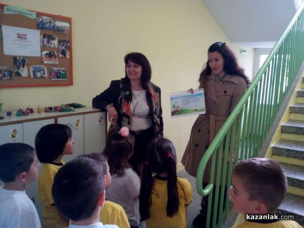 120 кг. за „Капачки в действие“ събраха деца и родители от казанлъшката ДГ „Пчелица“